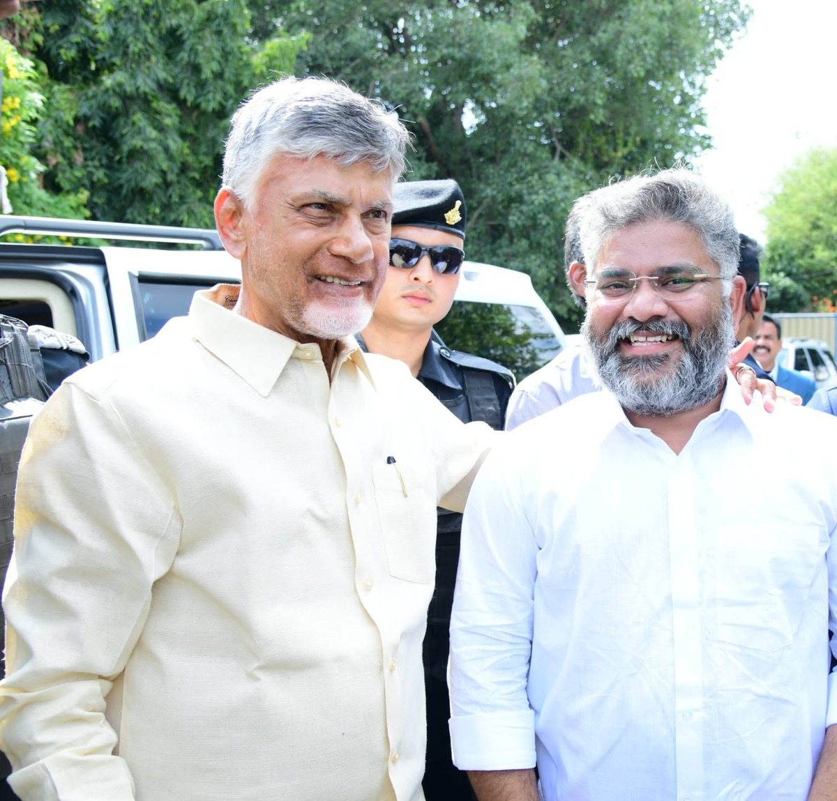 Talikota Hari Krishna with TDP National President N. Chandrababu Naidu